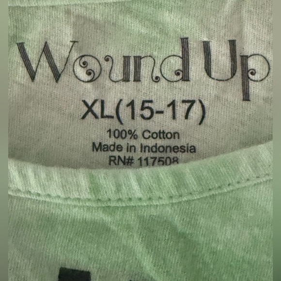 Wound up tank frilling on the sides green and white tye dye graphic tank sz15/17 - Picture 4 of 4